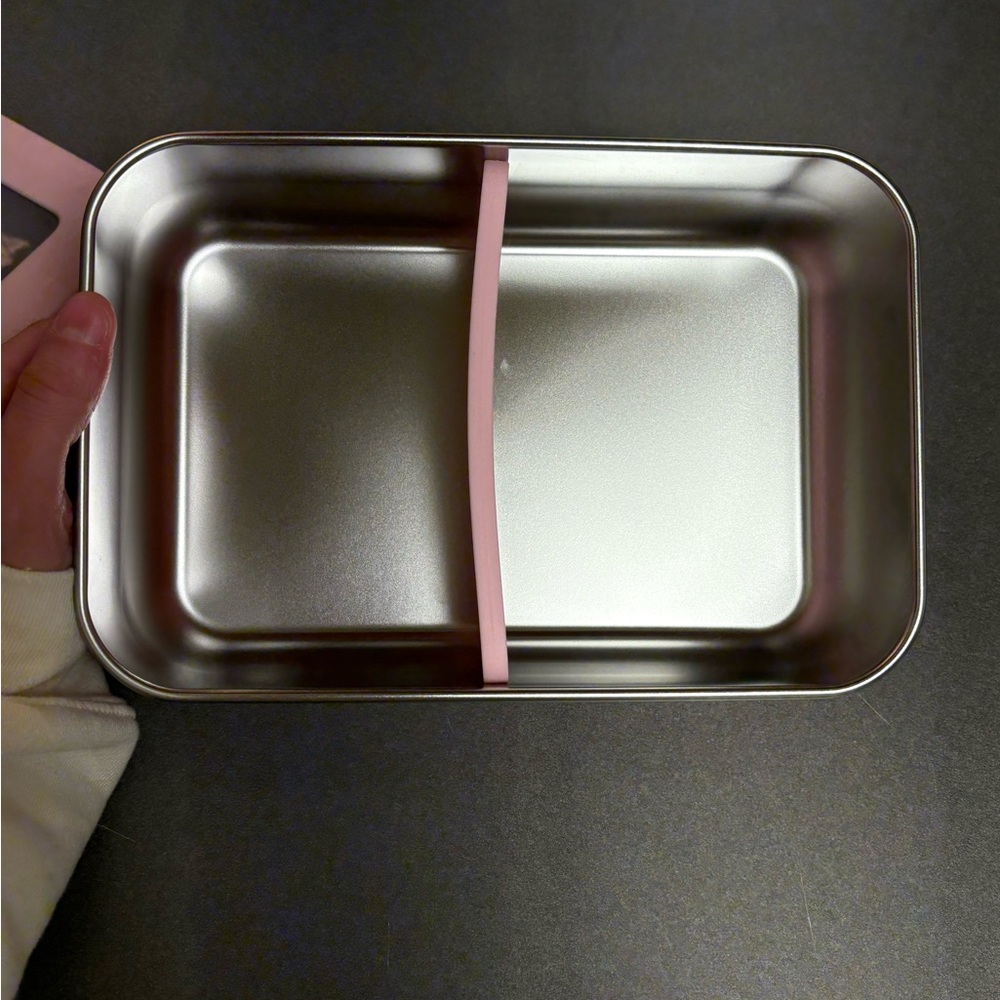S'well Food Storage Container - Picture 13 of 13